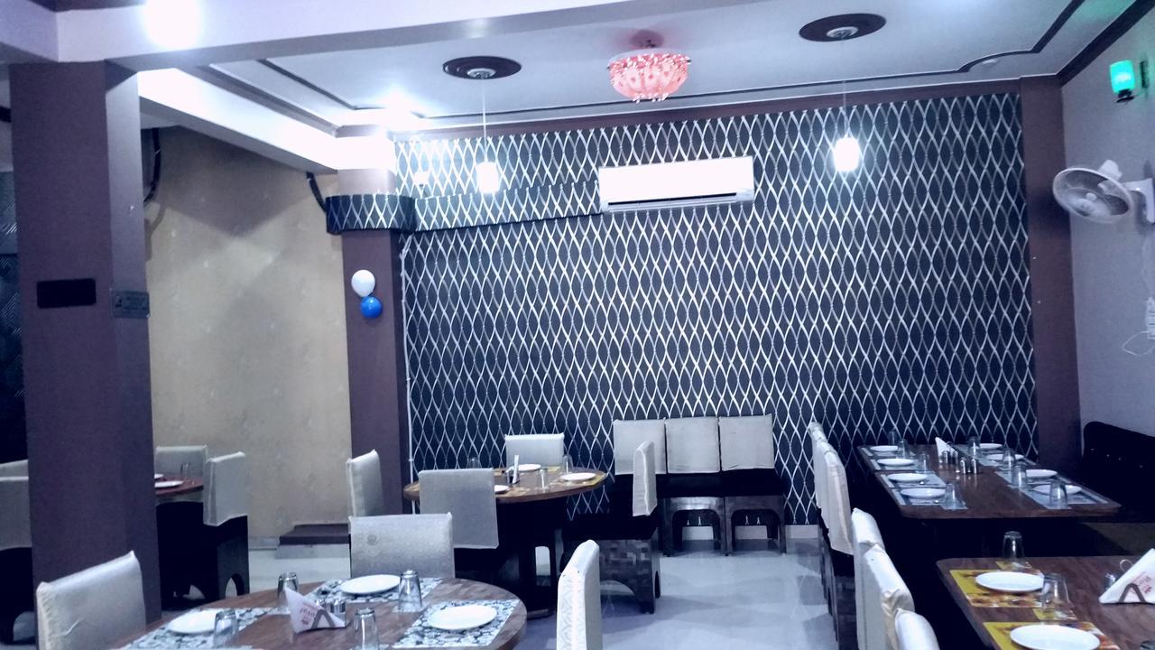 The Royal Hotel Chhatarpur Exteriér fotografie